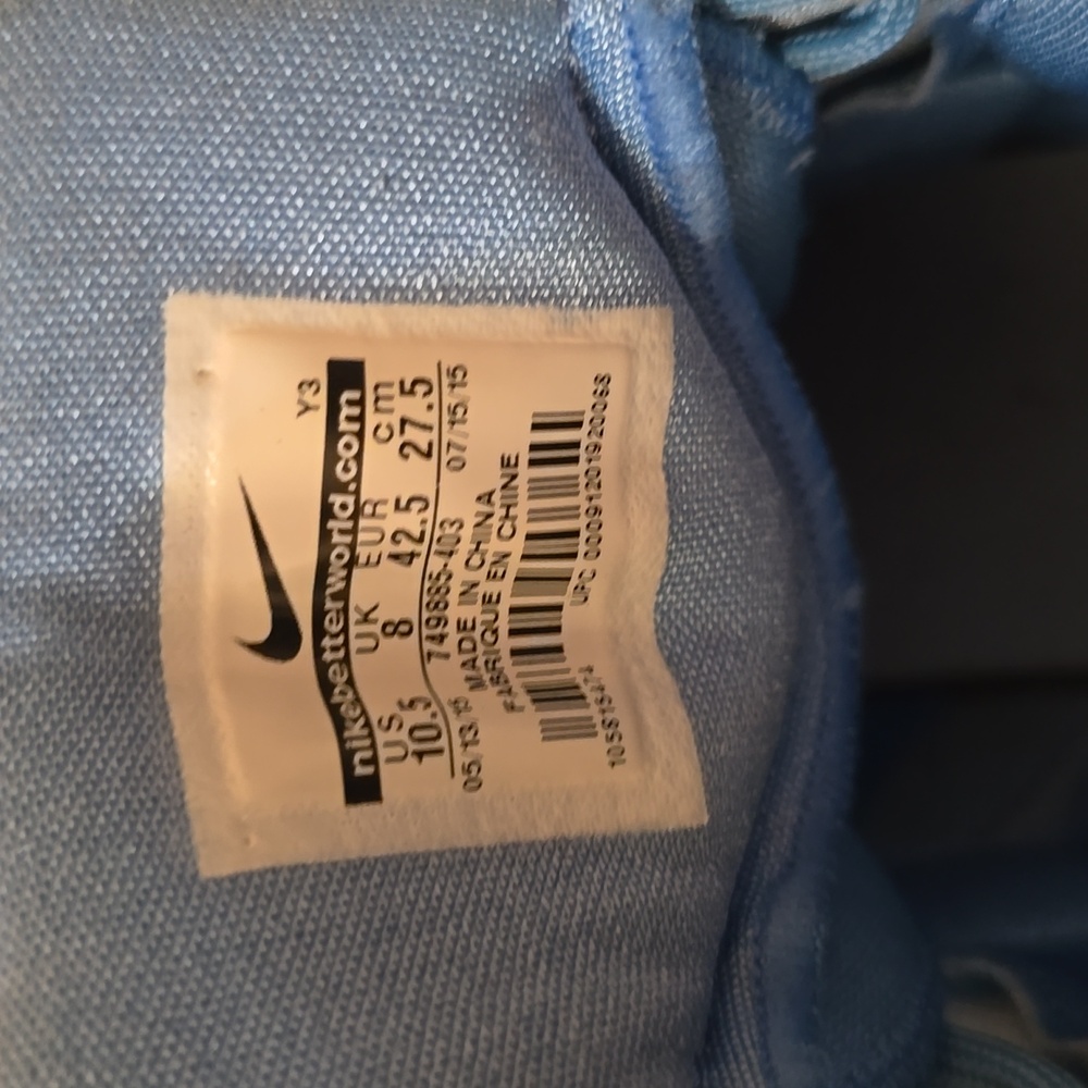 Nike Hyperdunk 2015 - image 4